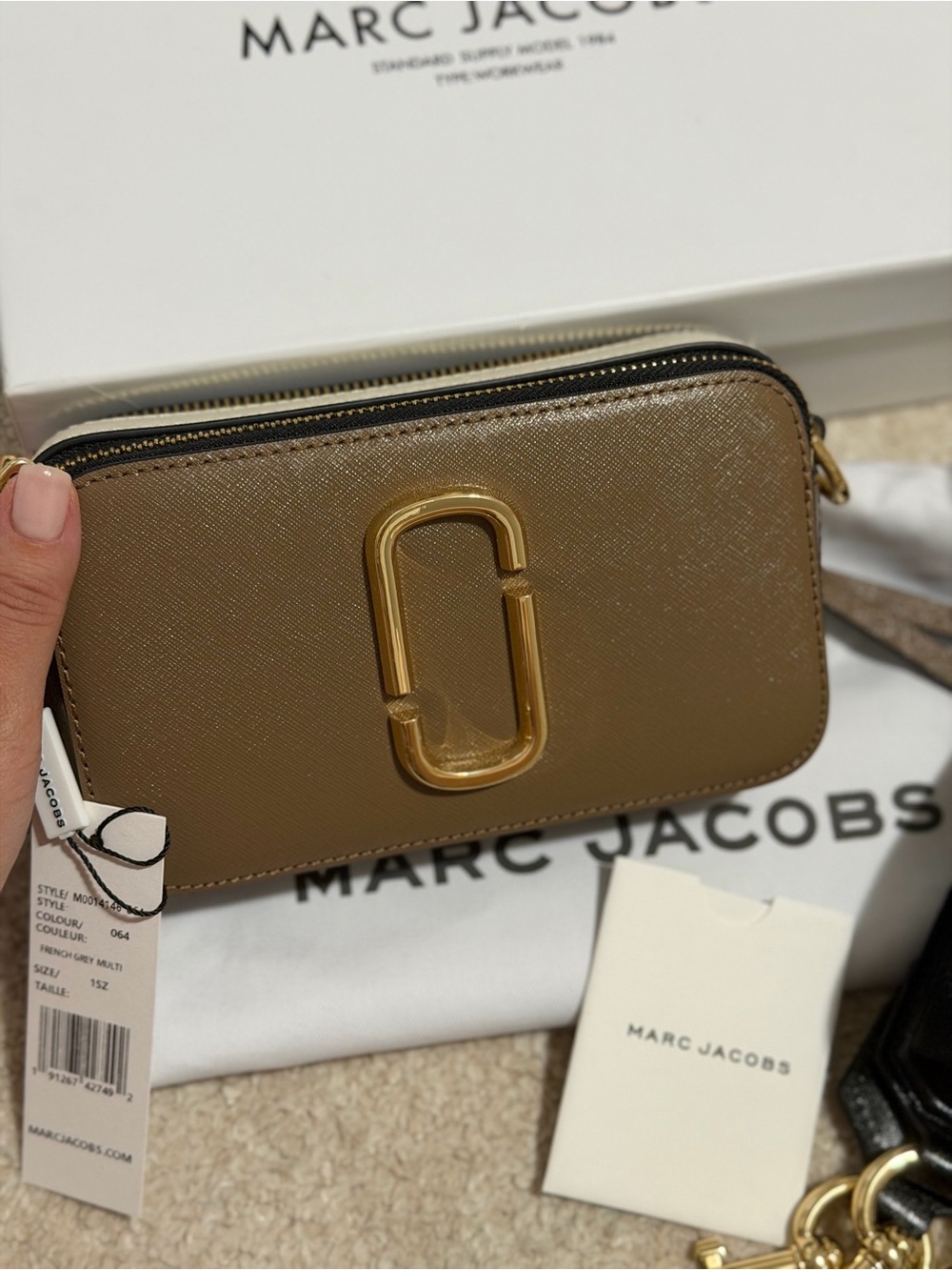 Marc Jacobs Olive-Taupe Leather Snapshot Crossbody with Gold Hardware - Picture 1 of 5
